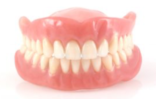 La protesi totale: la dentiera